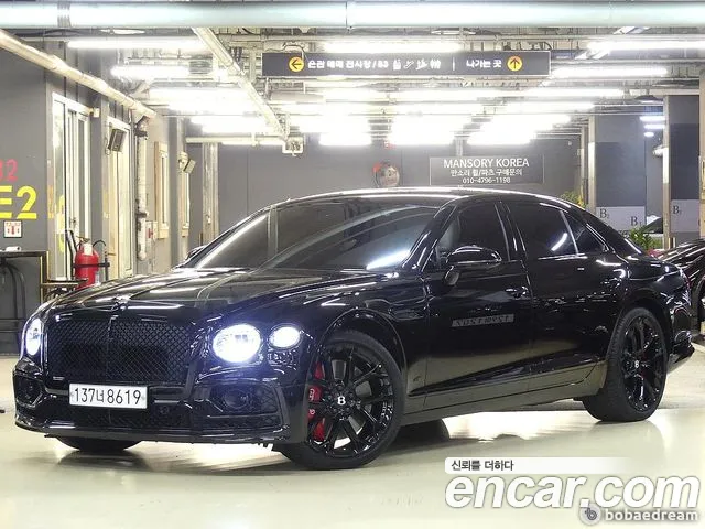 Bentley Flying Spur — экстерьер