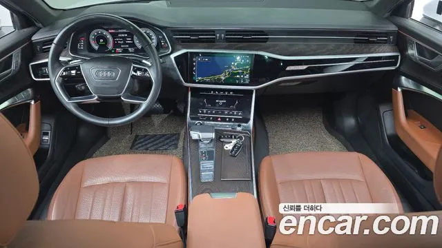 Audi A6 — интерьер