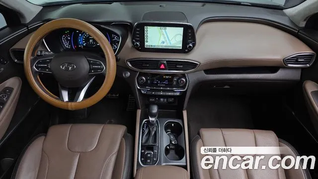 Hyundai Santa Fe — интерьер