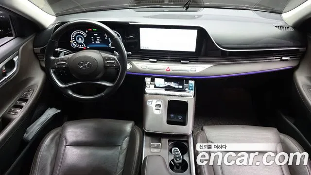 Hyundai Grandeur — интерьер