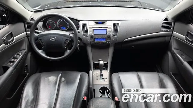 Hyundai Sonata — интерьер