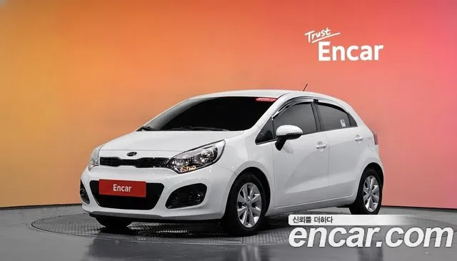 Kia Pride — экстерьер