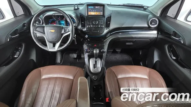 Chevrolet Korea Orlando — интерьер