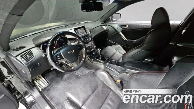 Hyundai Genesis — интерьер