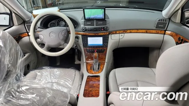 Mercedes-Benz E-класс — интерьер