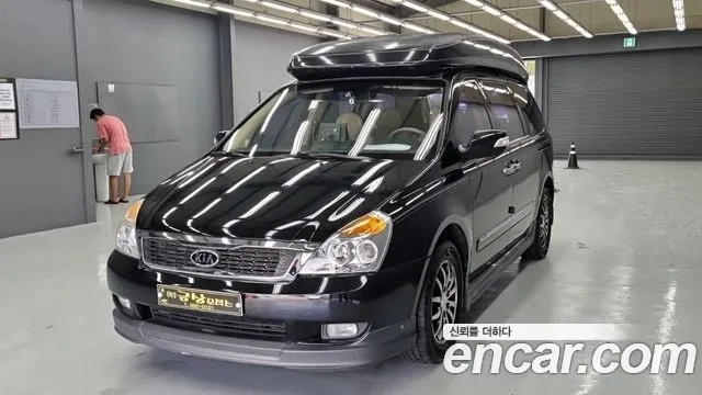 Kia Carnival — экстерьер