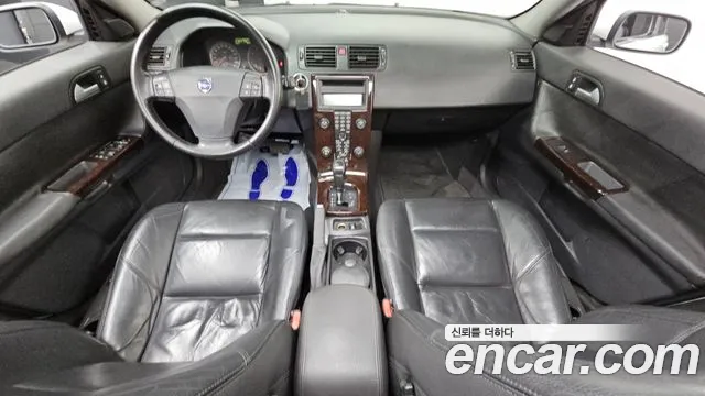 Volvo S40 — интерьер