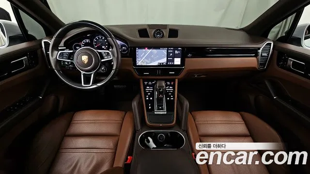 Porsche Cayenne — интерьер
