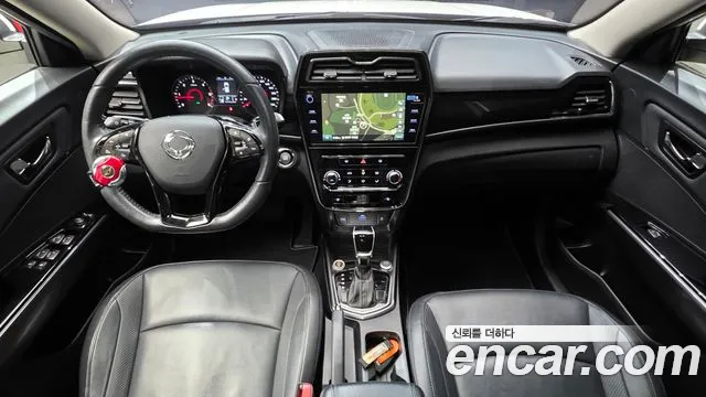 KG Mobility Tivoli — интерьер
