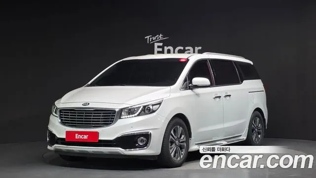 Kia Carnival — экстерьер