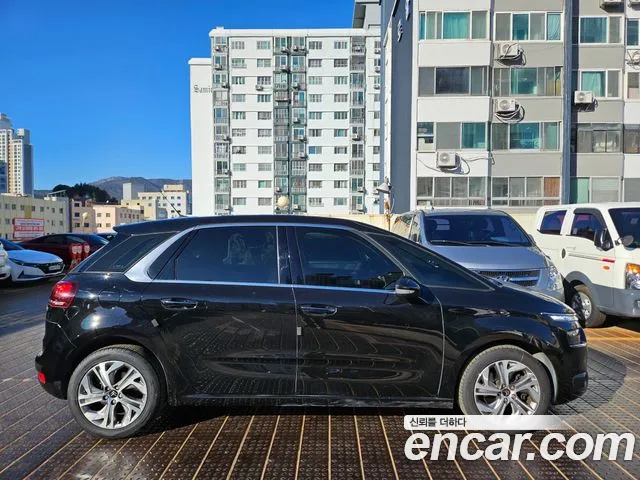 Citroën / DS C4 Picasso — интерьер