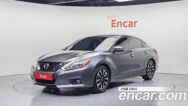 Nissan Altima