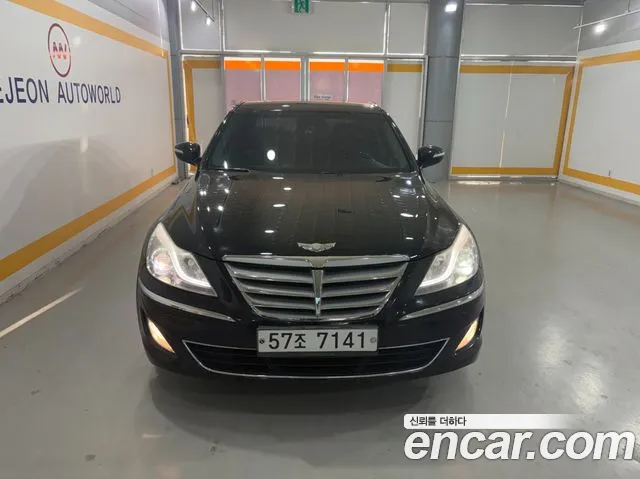 Hyundai Genesis