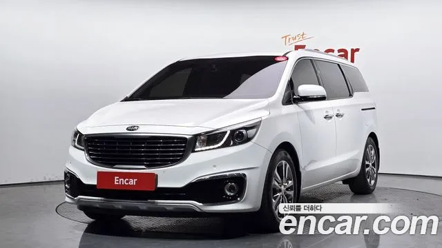 Kia Carnival — экстерьер