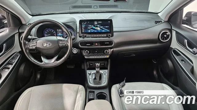 Hyundai Kona — интерьер