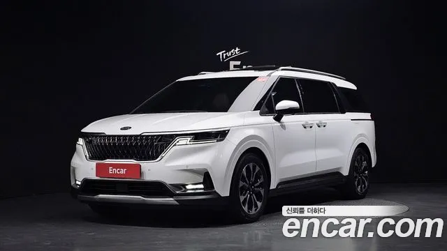 Kia Carnival — экстерьер