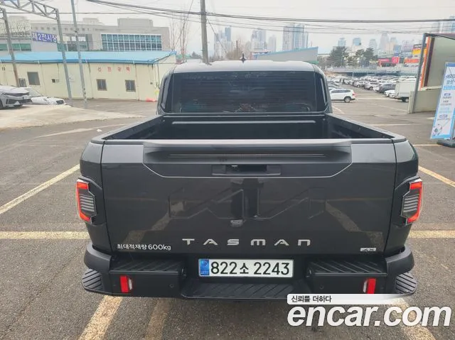 Kia Tasman — интерьер