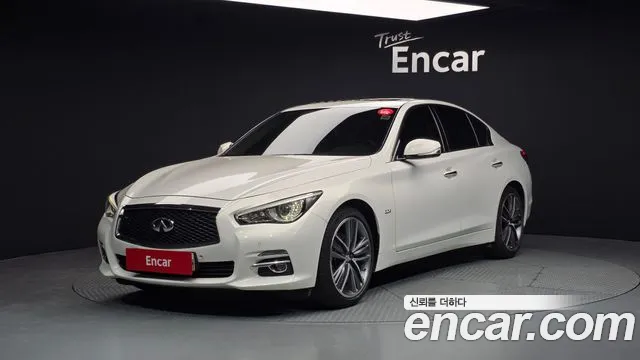 Infiniti Q50