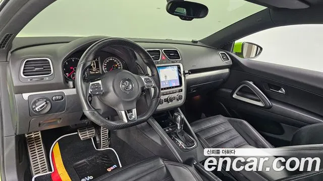 Volkswagen Scirocco — интерьер