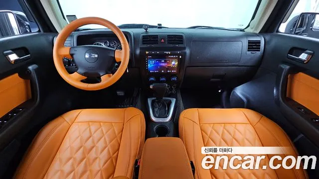 Hummer H3 — интерьер