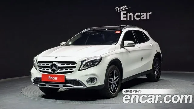 Mercedes-Benz GLA-класс