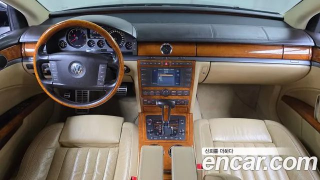Volkswagen Phaeton — интерьер