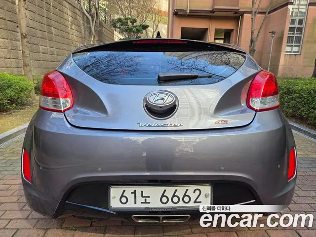 Hyundai Veloster — интерьер