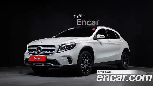 Mercedes-Benz GLA-класс