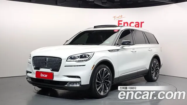 Lincoln Aviator