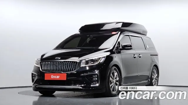 Kia Carnival — экстерьер