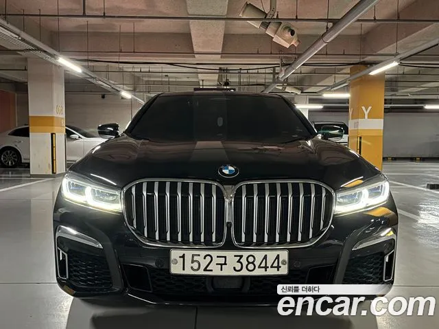 BMW 7 серия