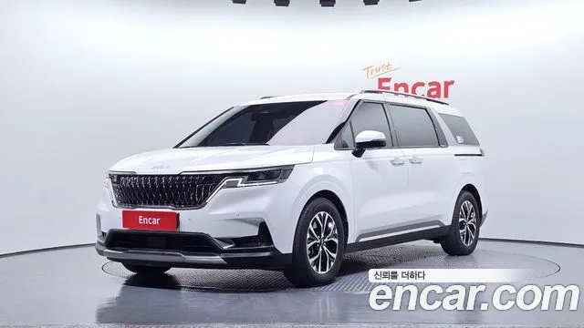 Kia Carnival — экстерьер