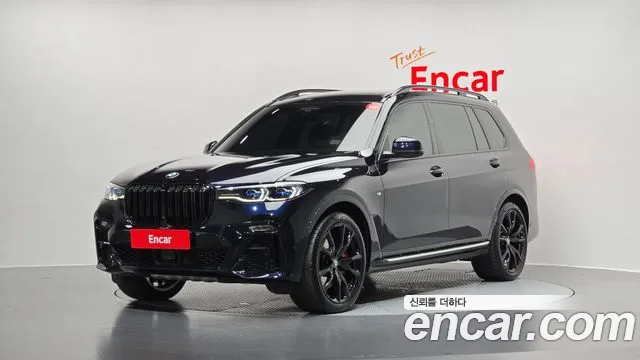 BMW X7