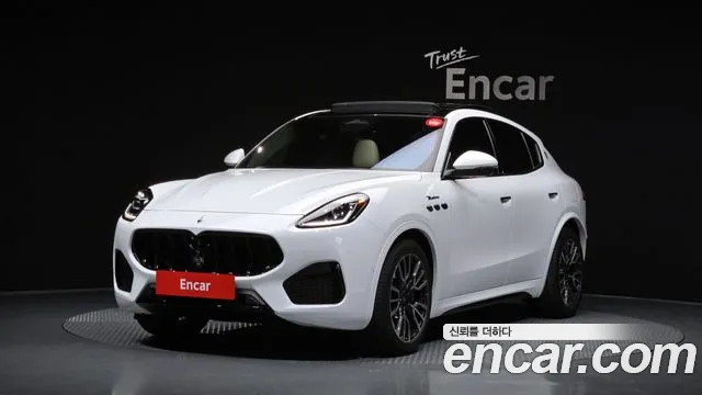 Maserati Grecale