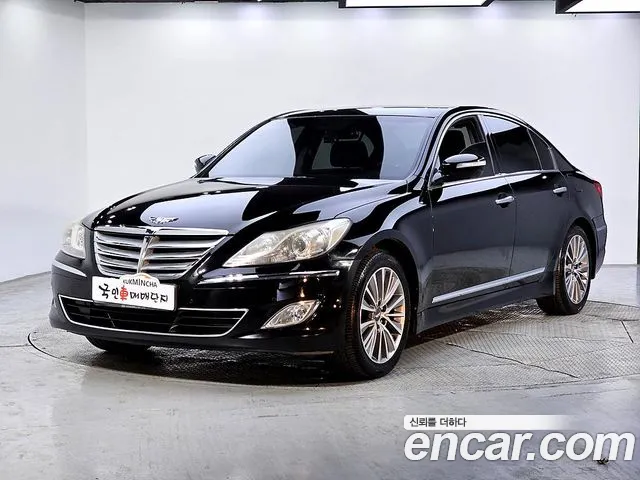 Hyundai Genesis