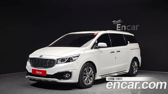 Kia Carnival — экстерьер