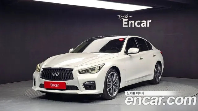 Infiniti Q50