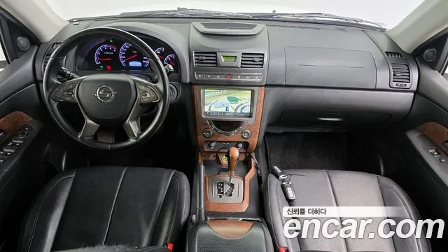 KG Mobility Rexton — интерьер
