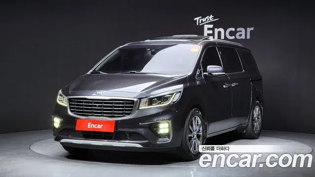 Kia Carnival — экстерьер