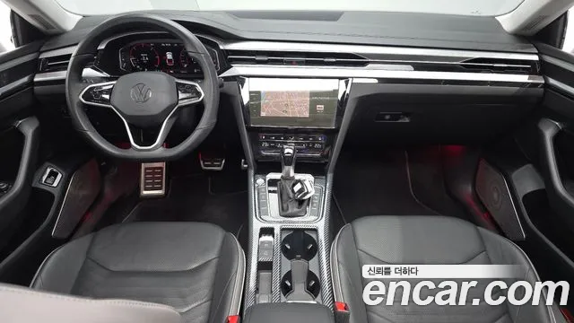 Volkswagen Arteon — интерьер