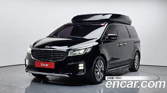 Kia Carnival — экстерьер