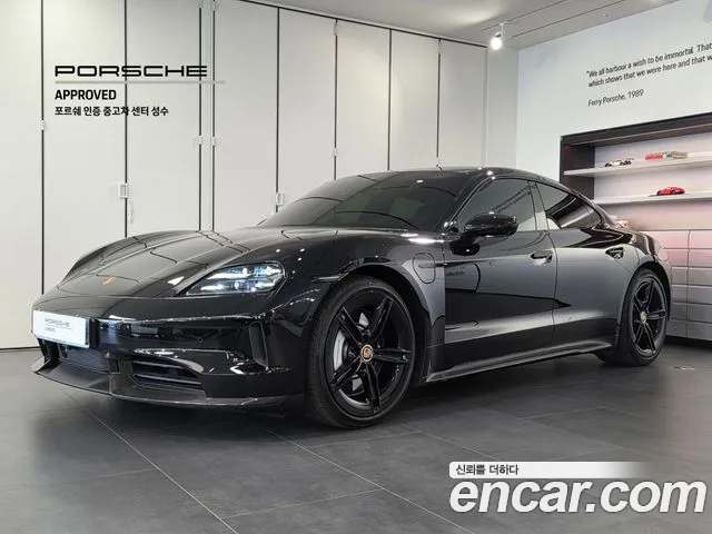 Porsche Taycan