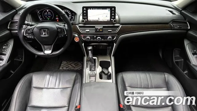 Honda Accord — интерьер
