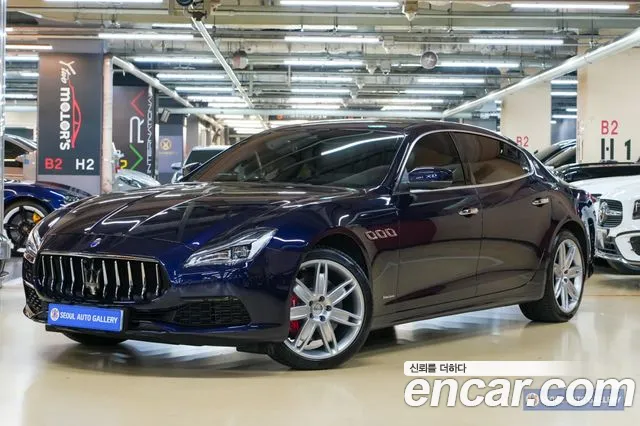 Maserati Quattroporte