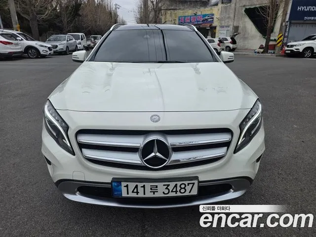 Mercedes-Benz GLA-класс
