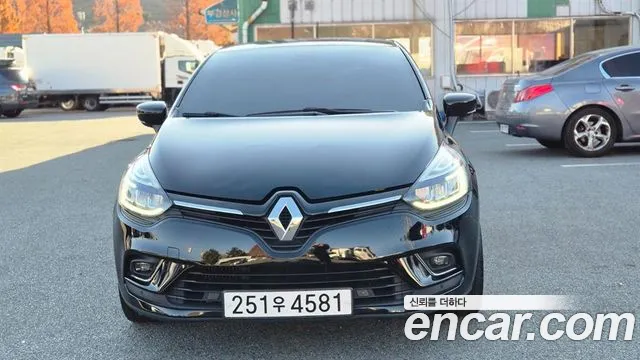 Renault Korea Clio — экстерьер