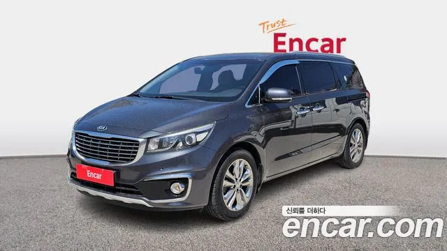 Kia Carnival — экстерьер