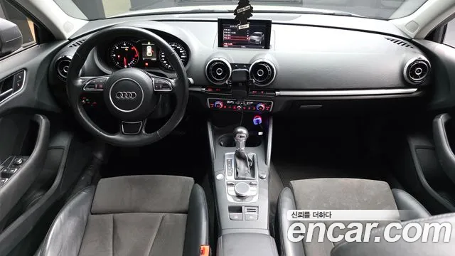Audi A3 — интерьер