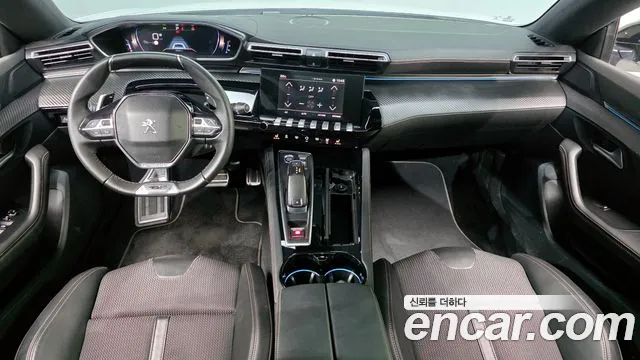 Peugeot 508 — интерьер
