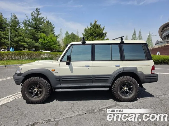 Hyundai Galloper — интерьер